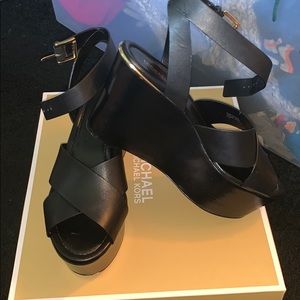 MICHAEL Michael Kors Shoes - Michael Kors Platform Sandal MICHAEL Michael Kors Shoes - Michael Kors Platform Sandal